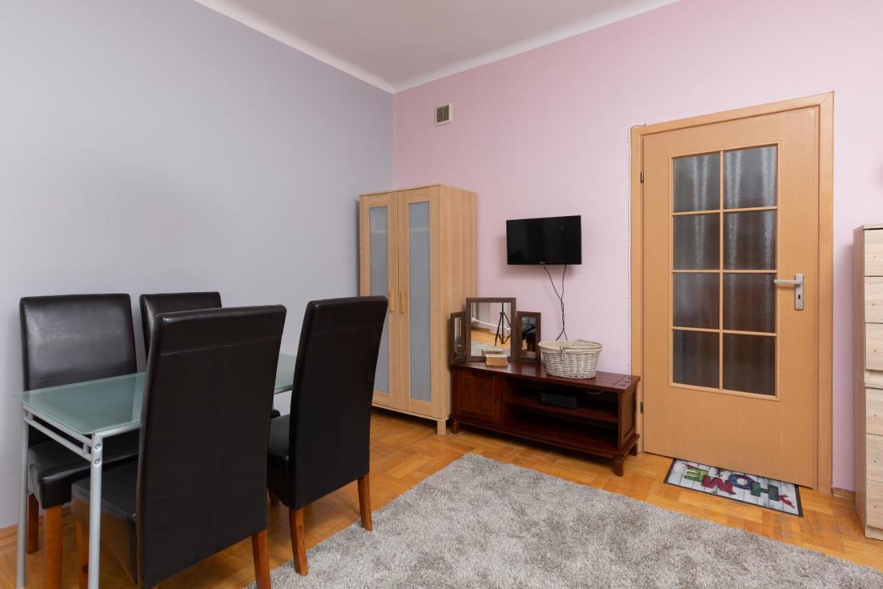 Metro Politechnika Studio Konstytucji By Renters Apartment Warsaw Luaran gambar